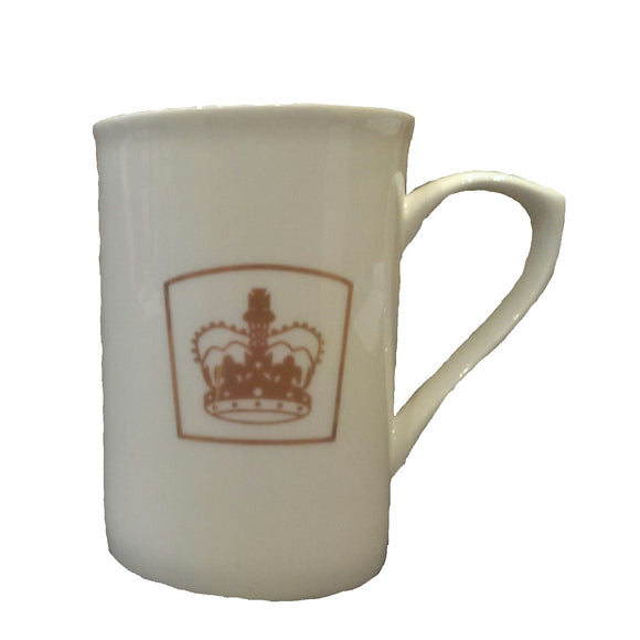 Queen's Guide Mug